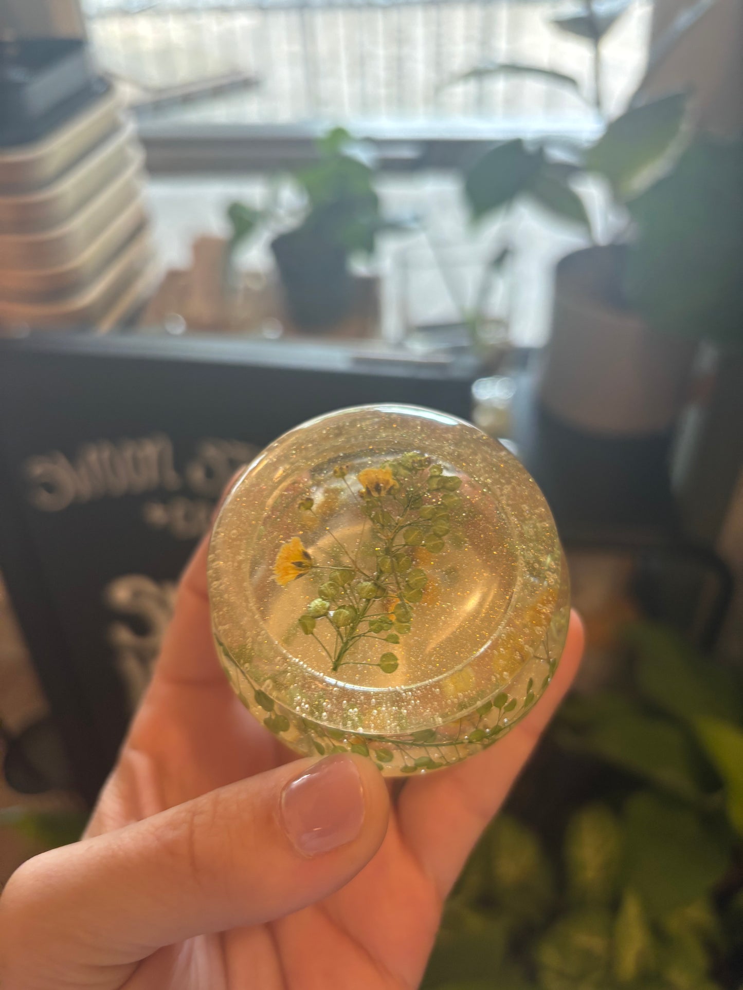 Floral Resin Trinket Dish | Wonder in Bloom