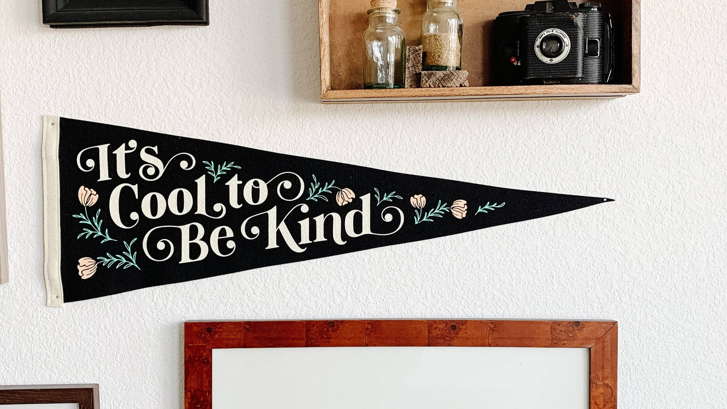 pennant sign