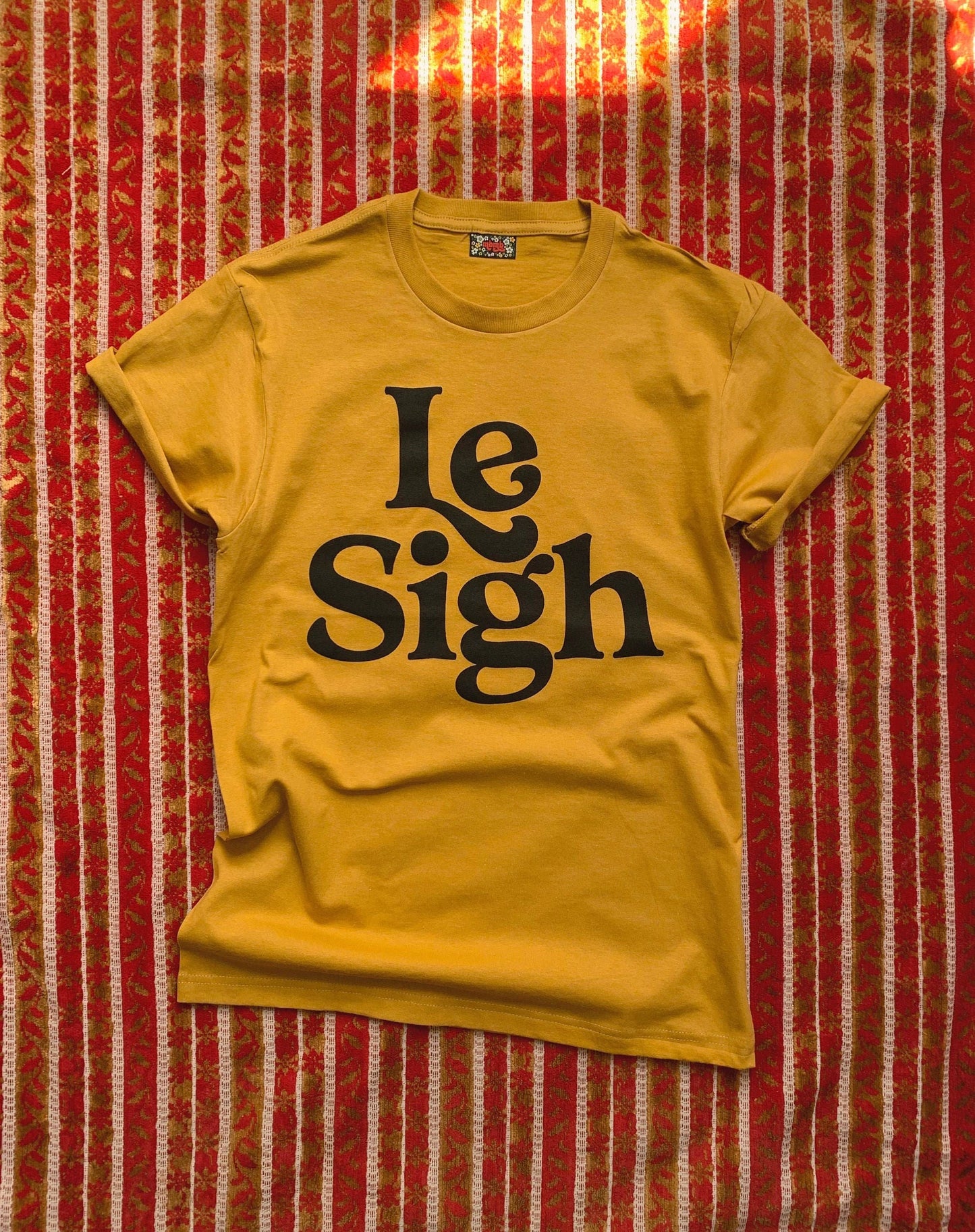MBMB - Le Sigh Tee - Unisex: L